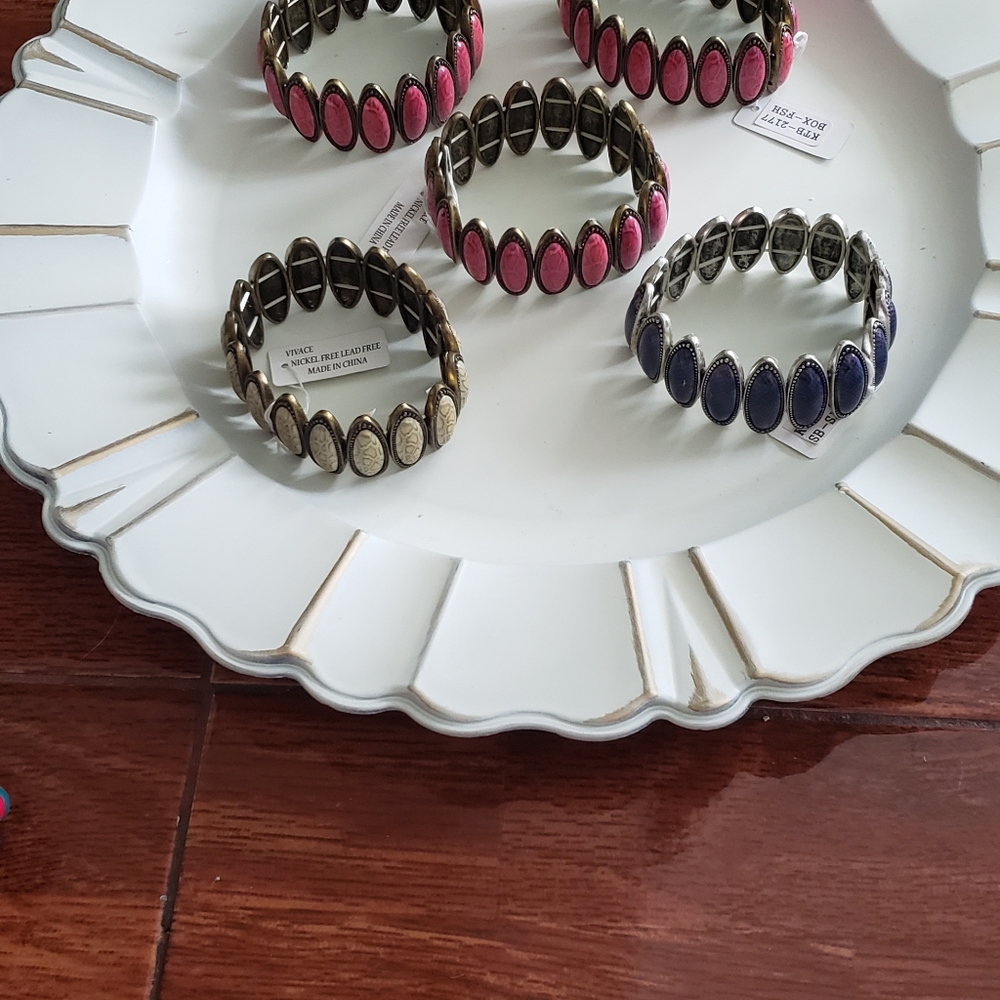 Bracelet